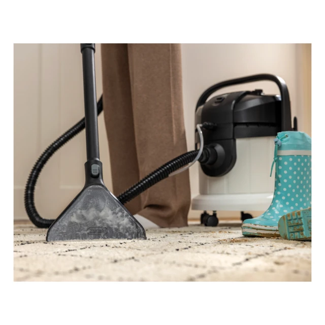 Usisivač Karcher SE4 Plus